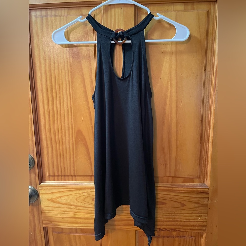 Love size small black key hole font halter blouse. Never worn.